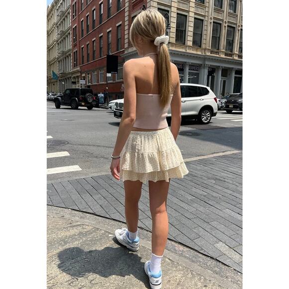 Brandy Melville Strawberry Print Izzy Skirt Ruffle Mini One Size (Small) Viscose - Picture 1 of 12